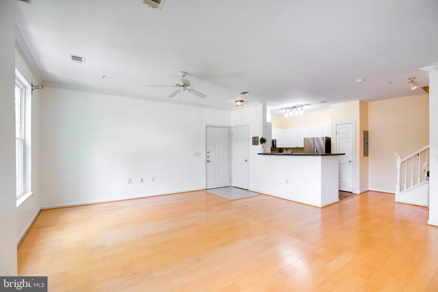 11321 Aristotle Dr #3-303 Property Photo 4