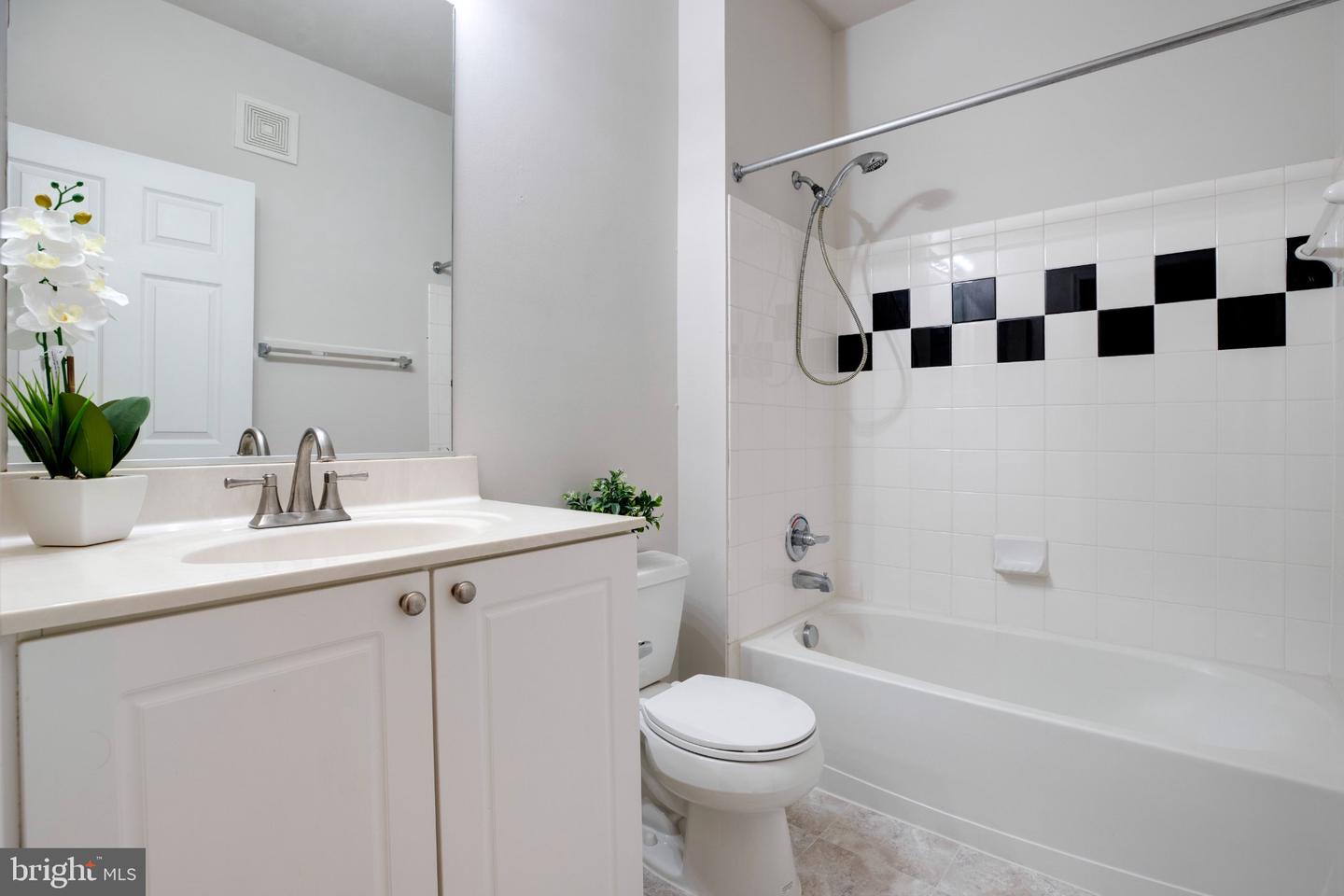 11321 Aristotle Dr #3-303 Property Photo 32
