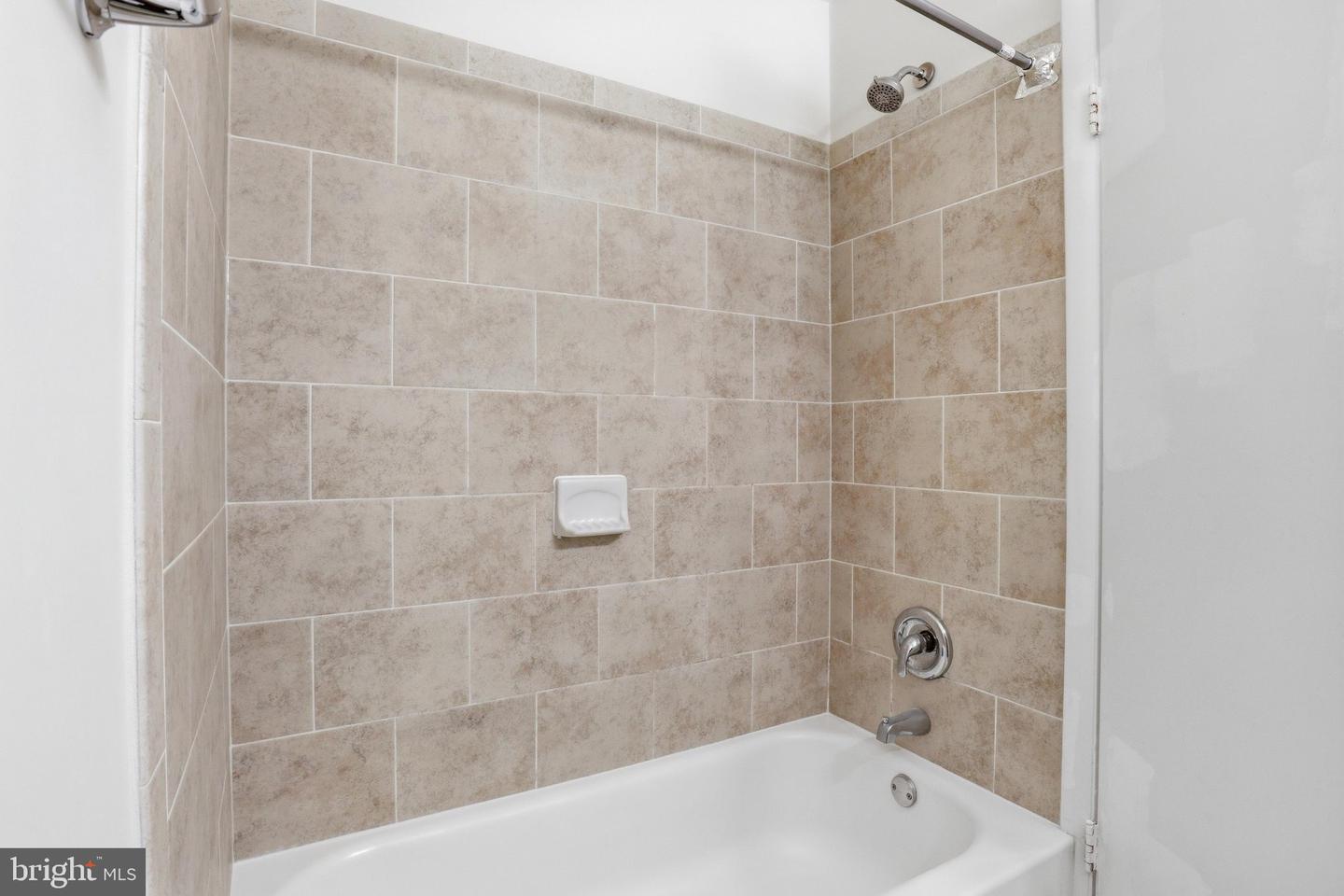 4108 Mangalore Dr #302 Property Photo 21