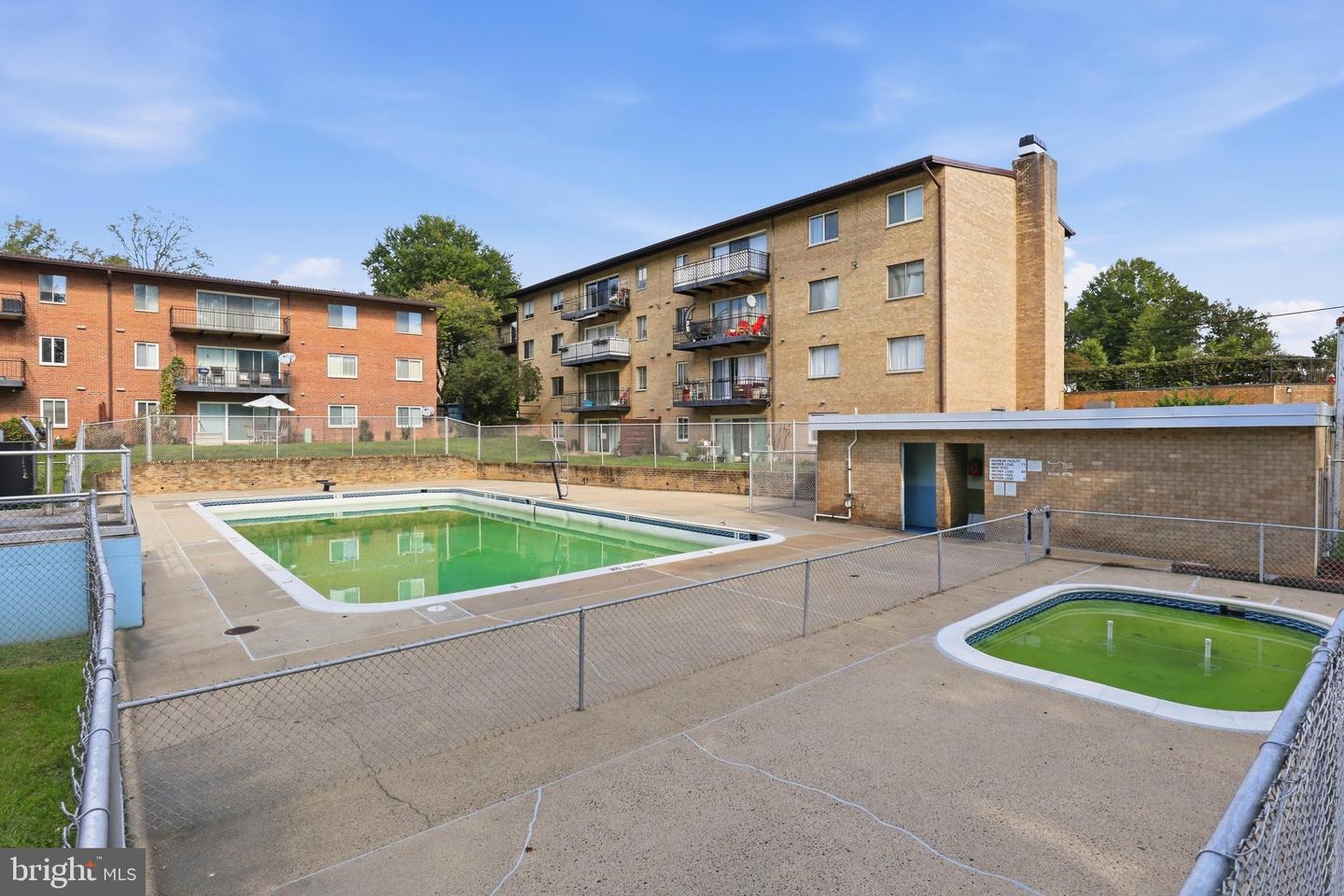 4108 Mangalore Dr #302 Property Photo 28
