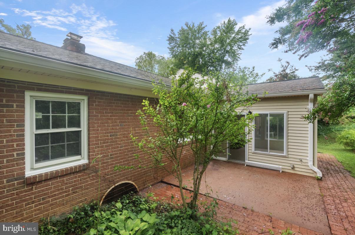 6028 Telegraph Rd Property Photo 24