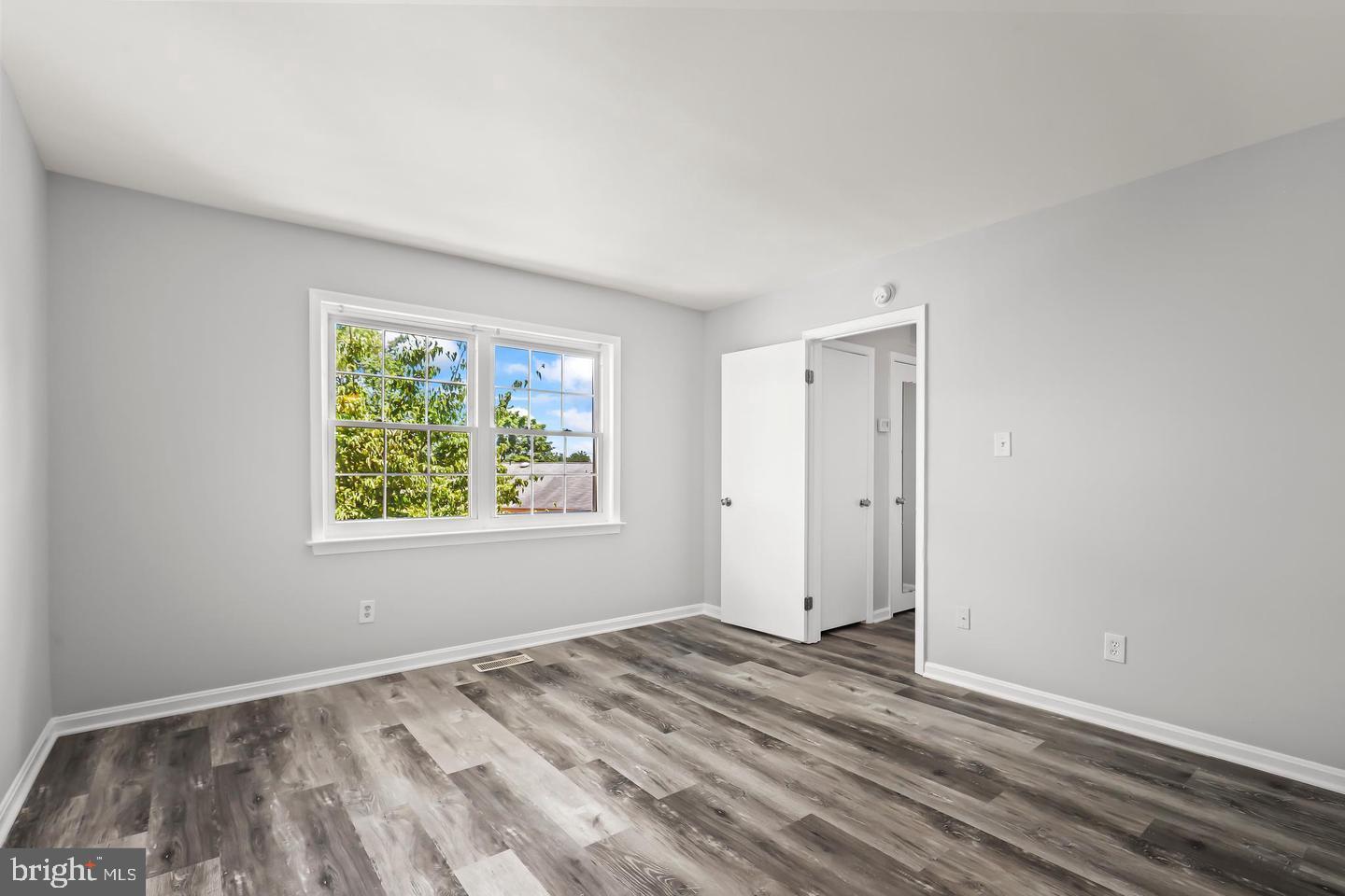 9904 Hagel Cir Property Photo 19