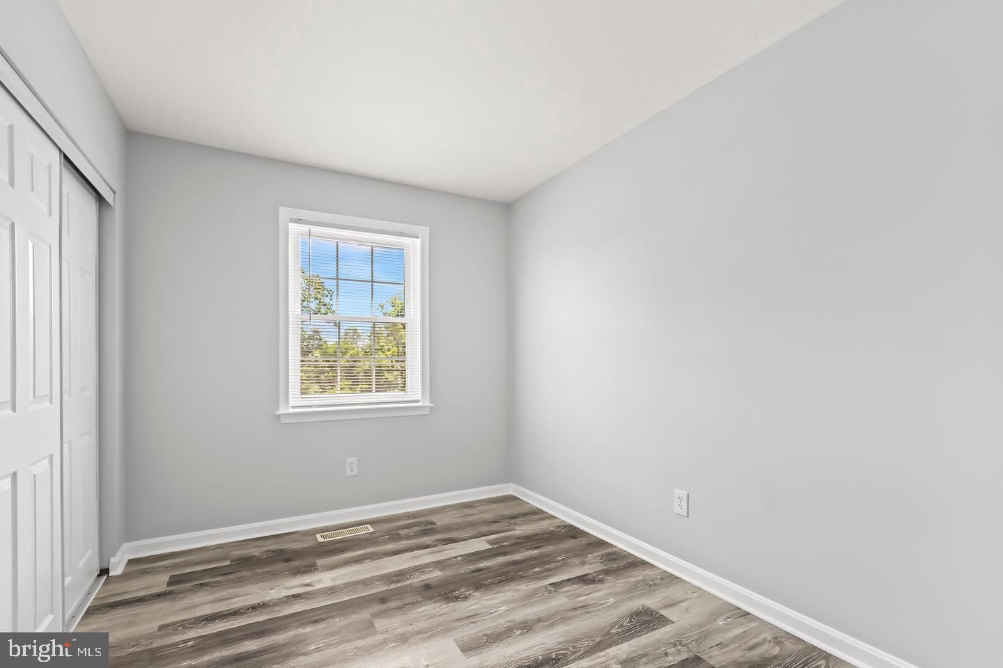 9904 Hagel Cir Property Photo 25