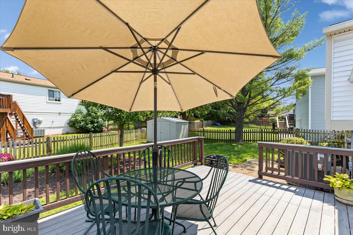 2913 Ashdown Forest Dr Property Photo 21