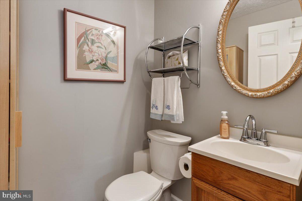 2913 Ashdown Forest Dr Property Photo 37