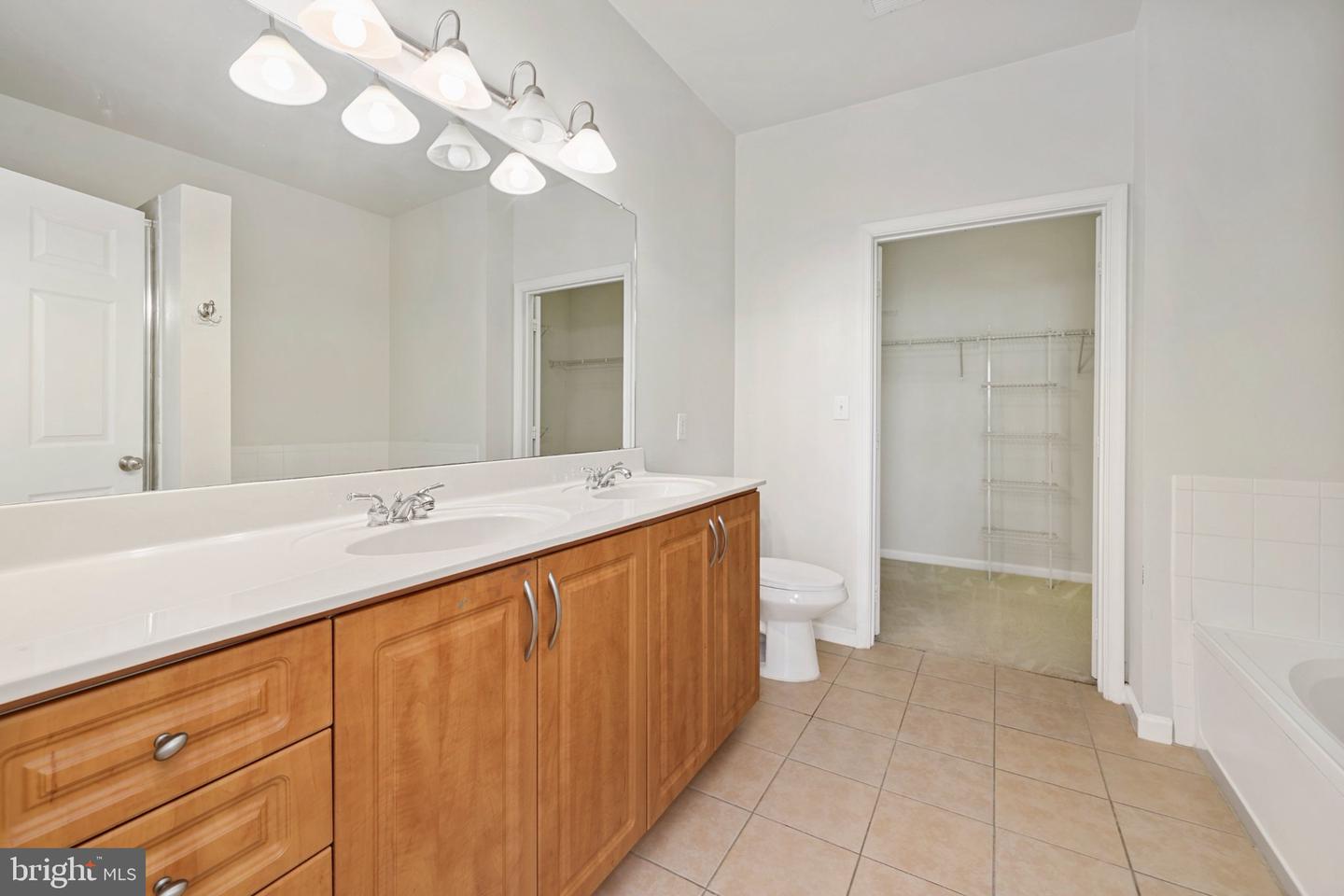 12949 Centre Park Cir #103 Property Photo 25