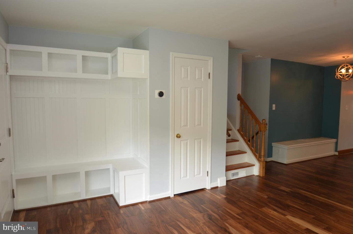 5728 Overly Dr Property Photo 2