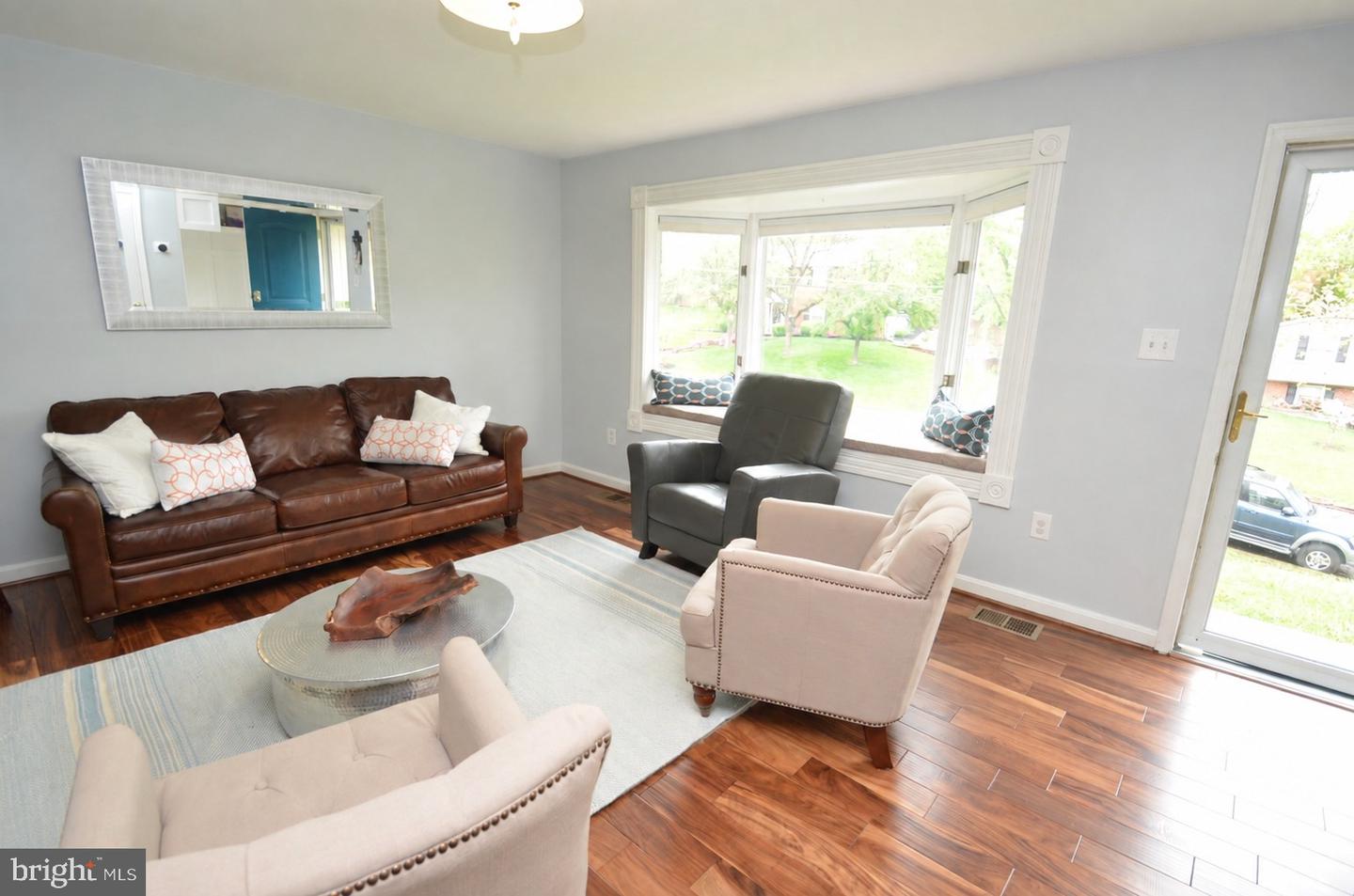 5728 Overly Dr Property Photo 4