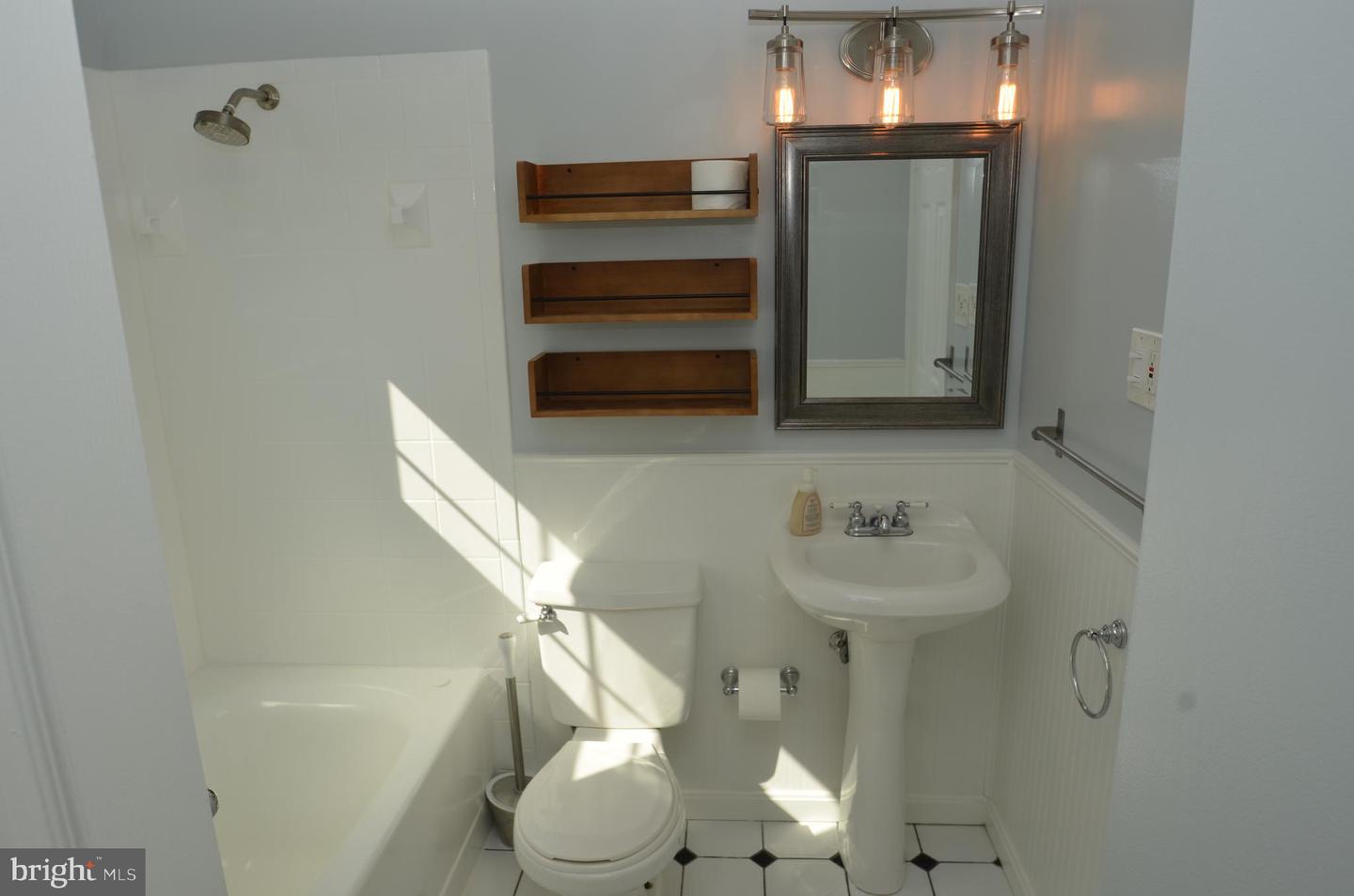 5728 Overly Dr Property Photo 10