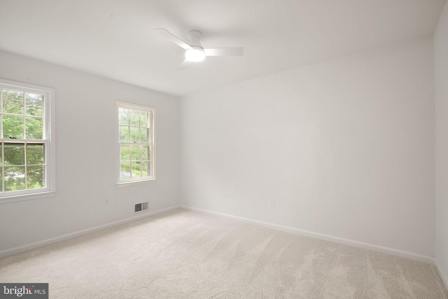12312 Coleraine Ct Property Photo 28