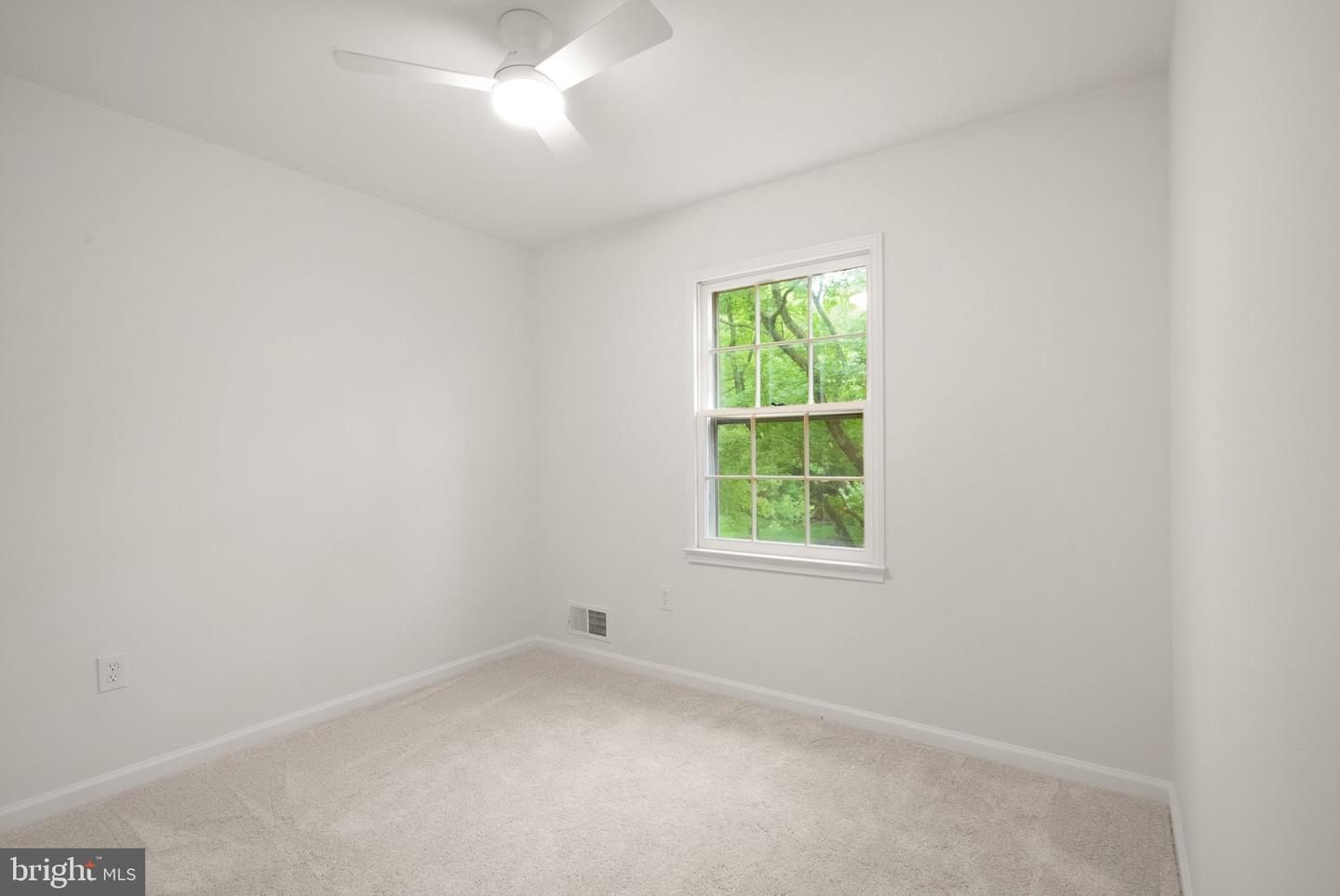 12312 Coleraine Ct Property Photo 30