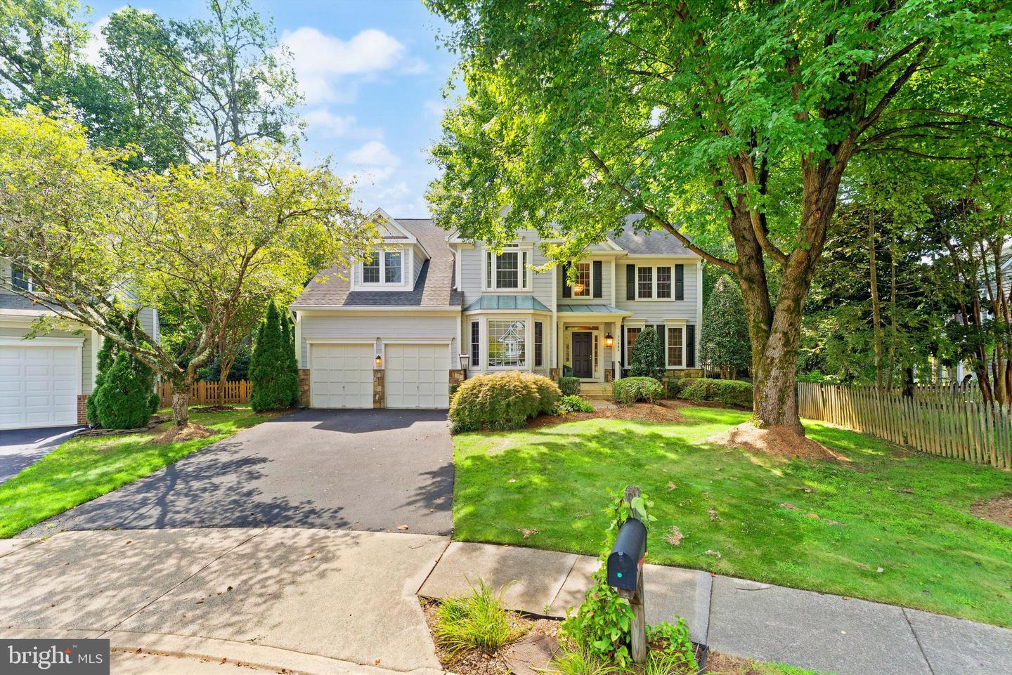 11405 Northwind Ct Property Photo 3