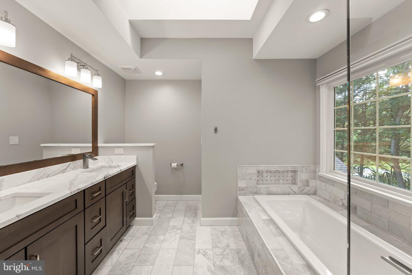 11405 Northwind Ct Property Photo 49