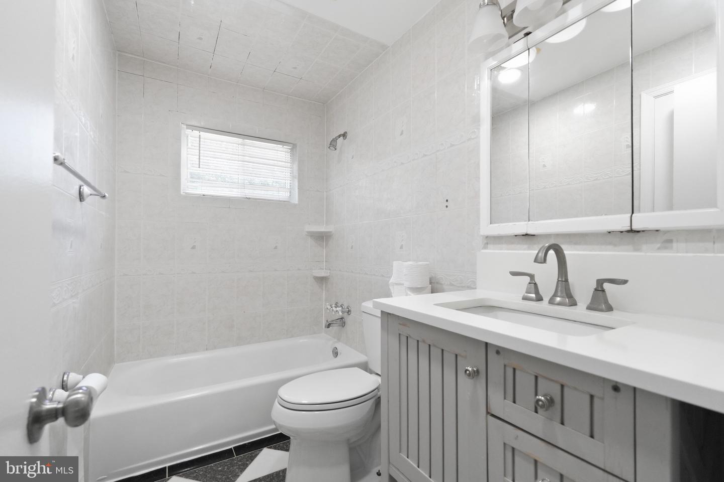 3805 Oliver Ave Property Photo 16