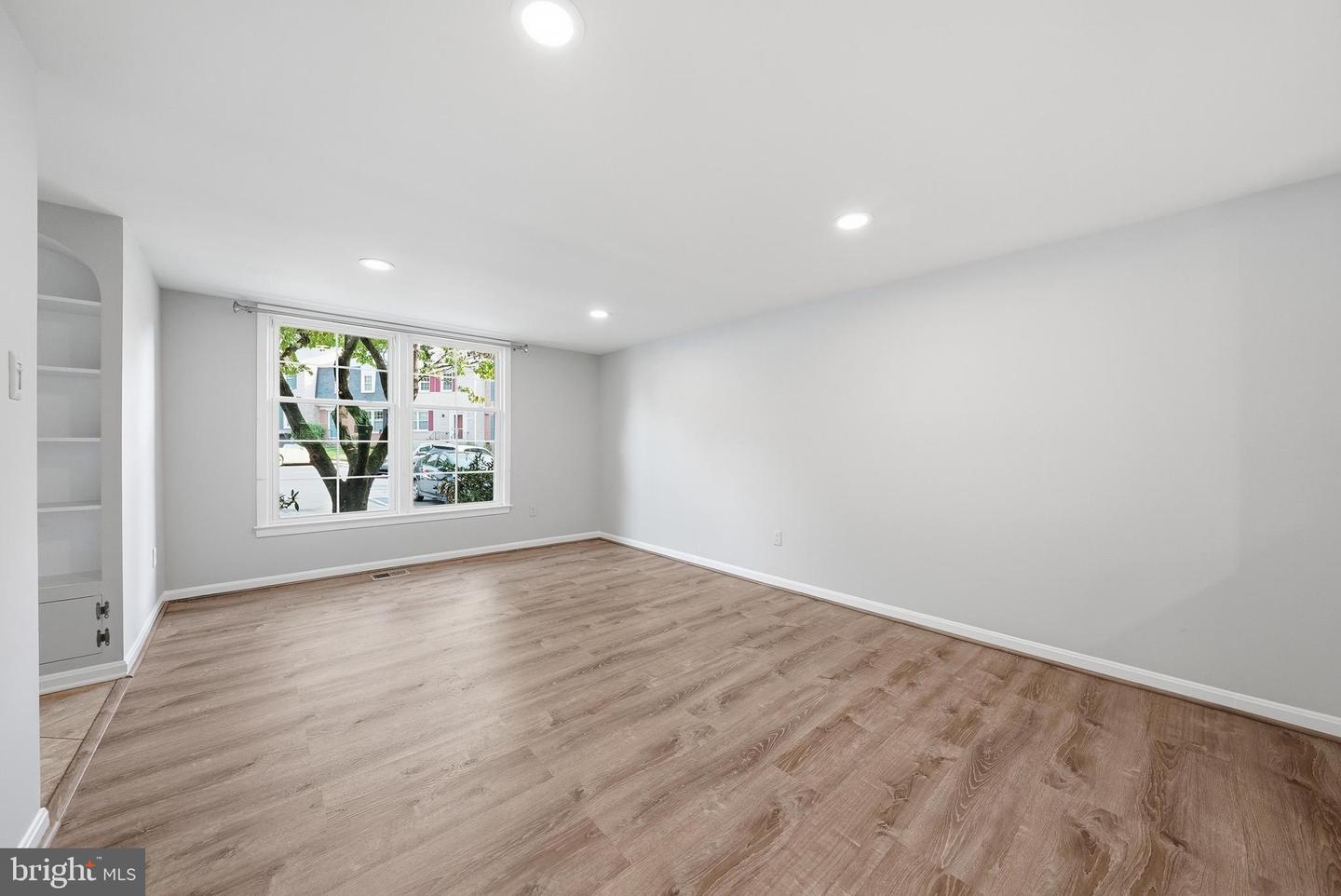2816 Balliett Ct Property Photo 4