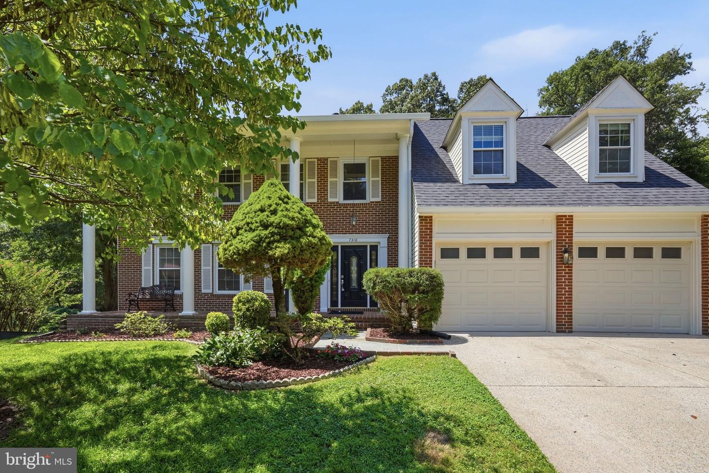 7316 WALNUT KNOLL DR Property Photo 1