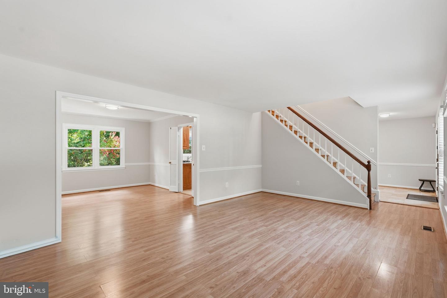 7316 Walnut Knoll Dr Property Photo 6