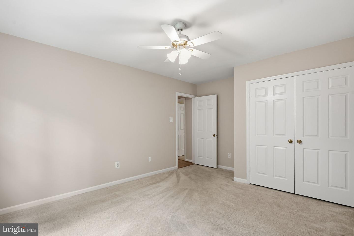 7316 Walnut Knoll Dr Property Photo 38