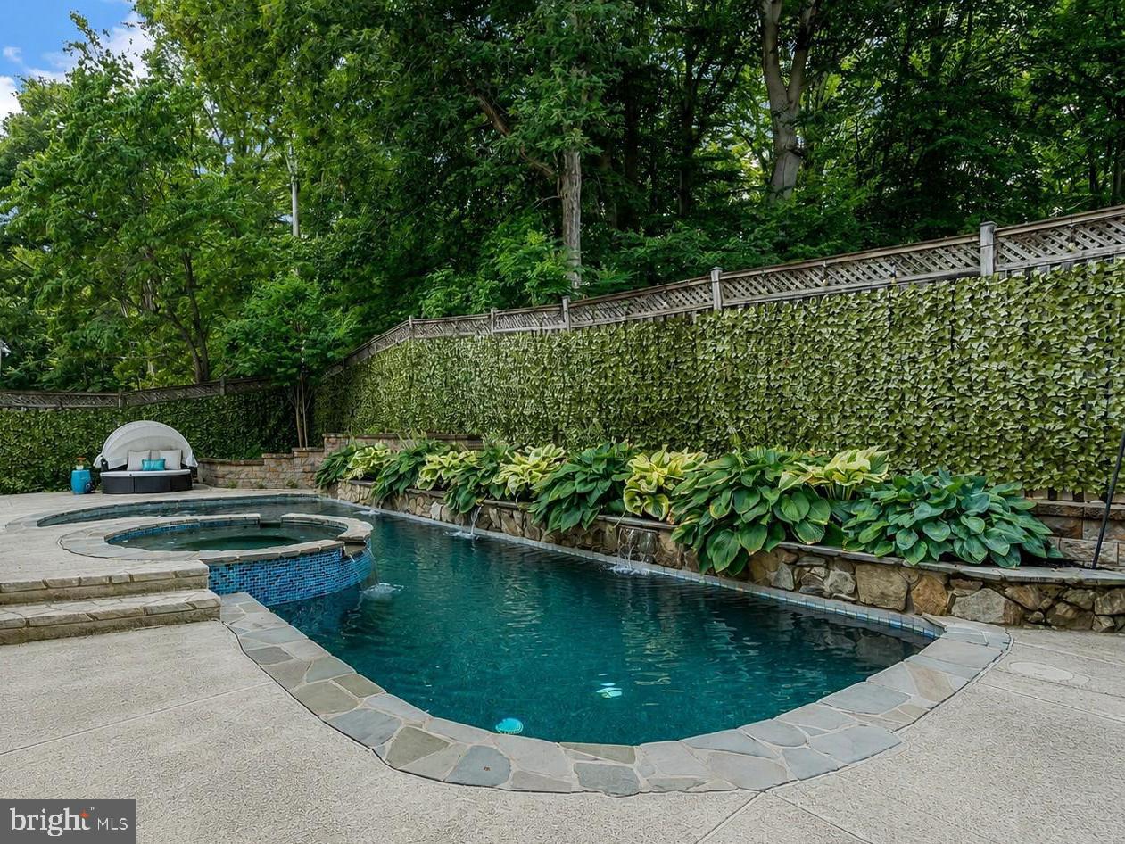 7809 Roundabout Way Property Photo 74