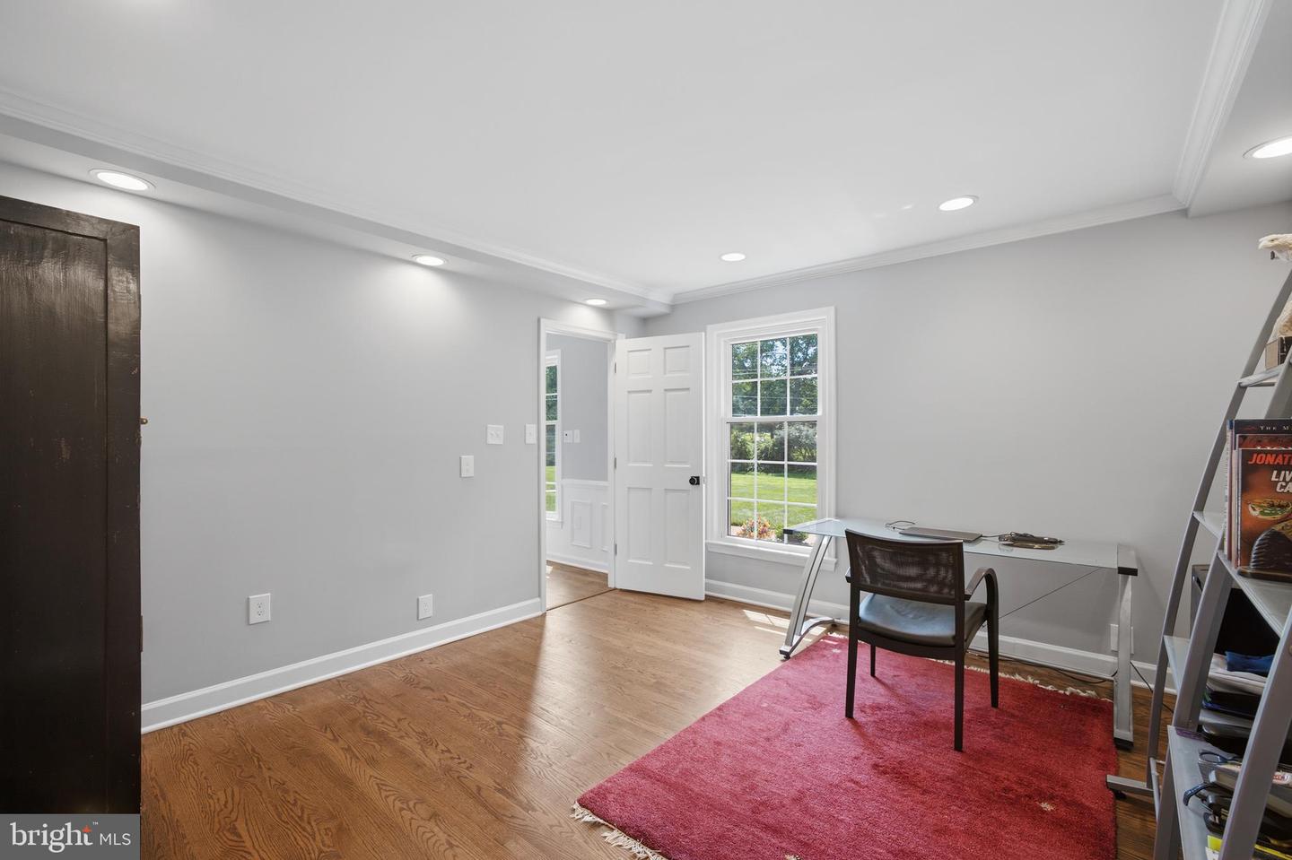 8354 Old Dominion Dr Property Photo 10