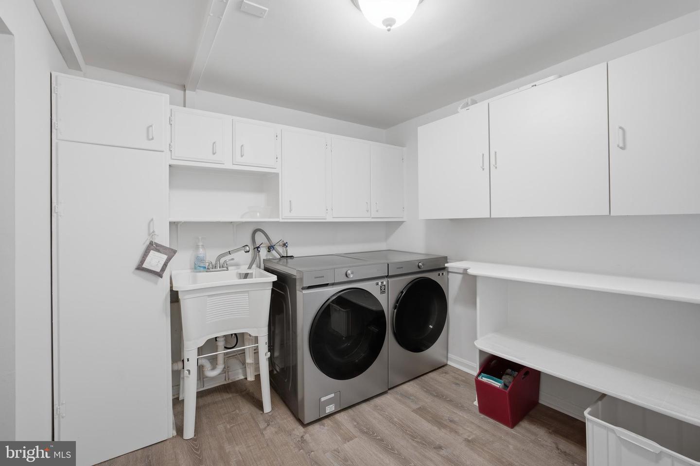 8354 Old Dominion Dr Property Photo 27