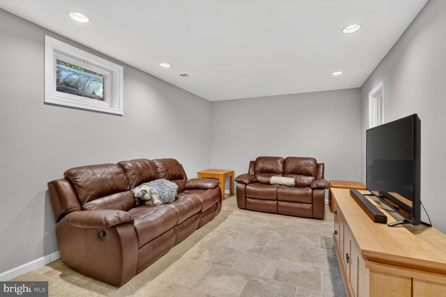 5265 Leestone Ct Property Photo 26