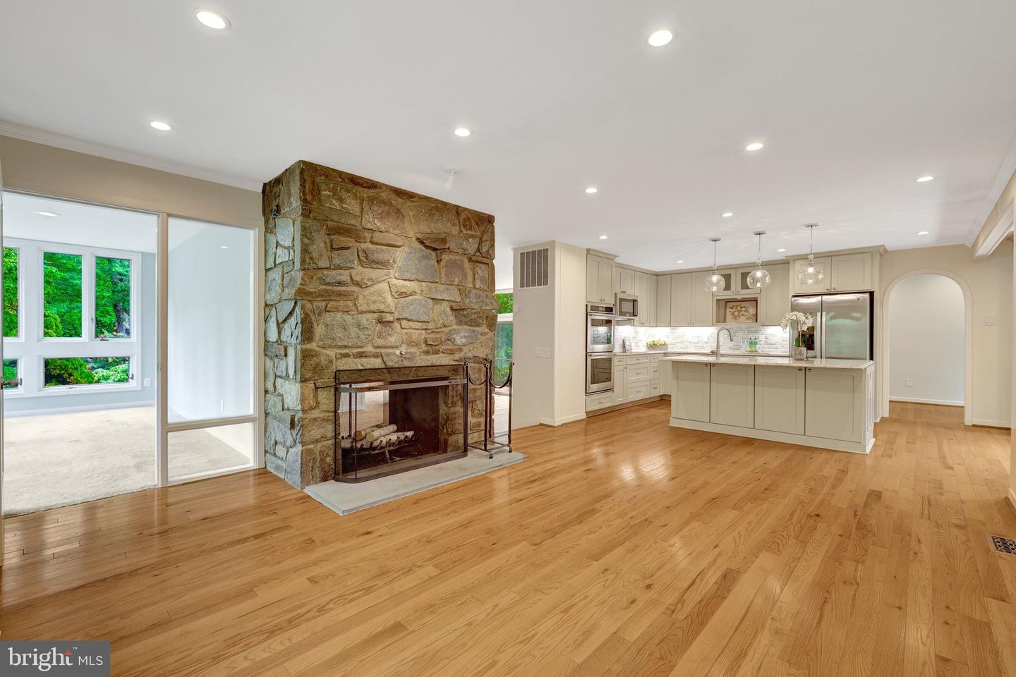 6952 Kyleakin Ct Property Photo 1
