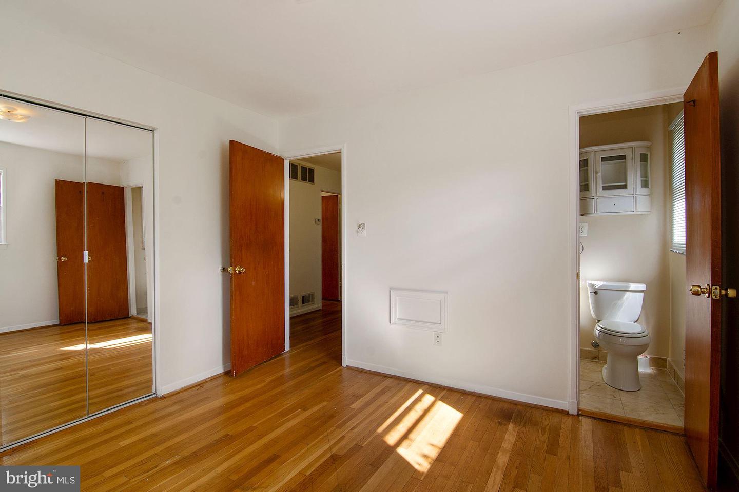 6807 Dean Dr Property Photo 16