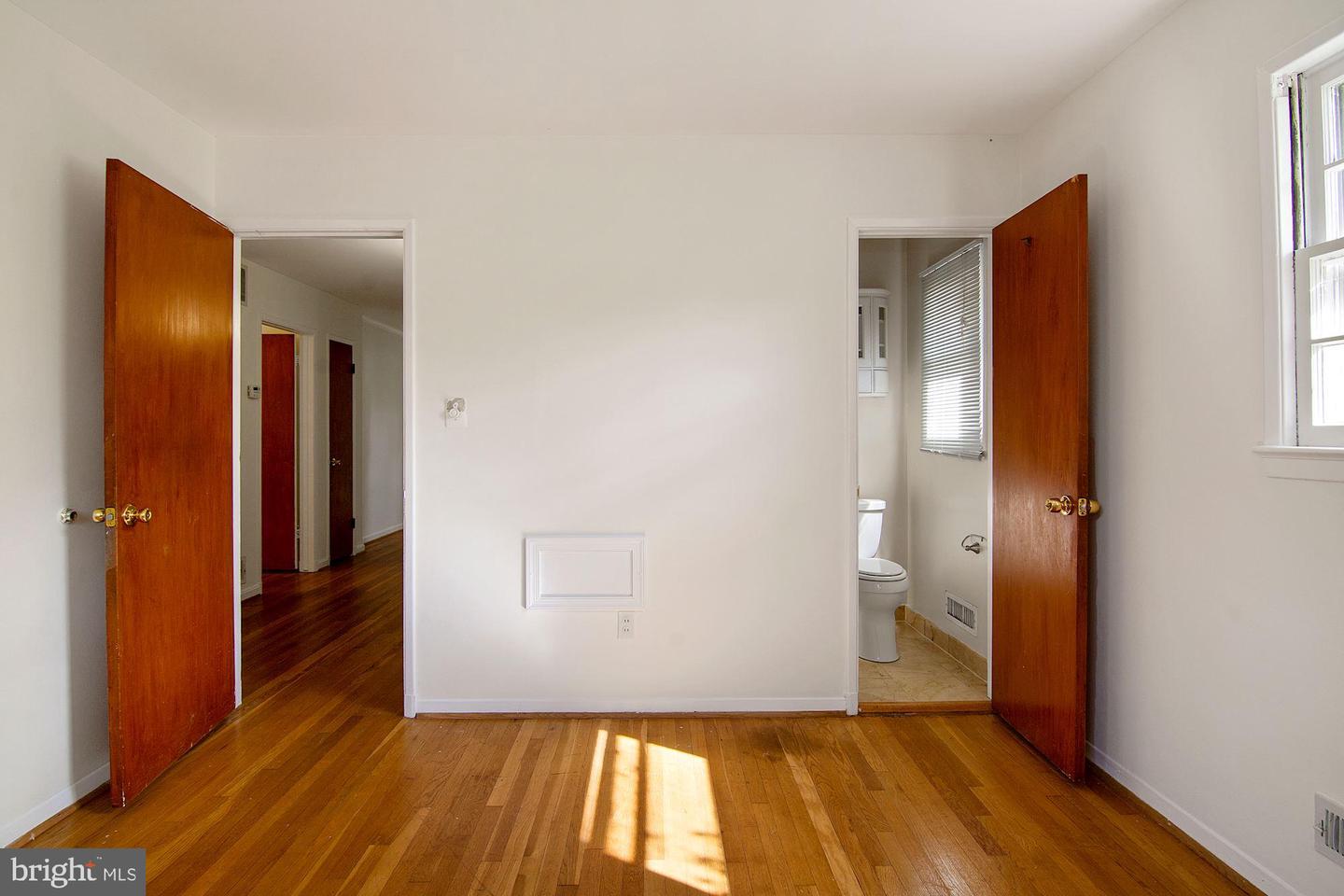 6807 Dean Dr Property Photo 17