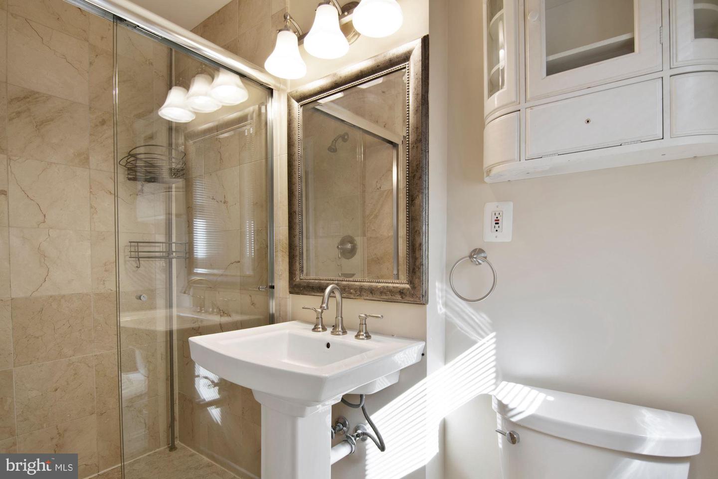 6807 Dean Dr Property Photo 21