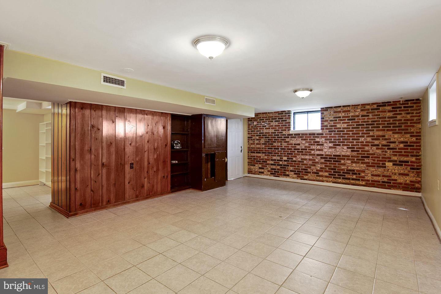 6807 Dean Dr Property Photo 28