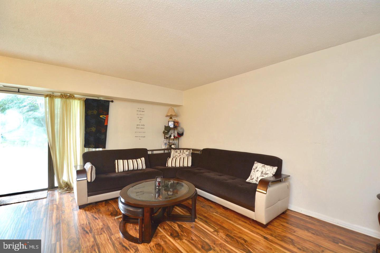 11643 Stoneview Sq #2b Property Photo 4