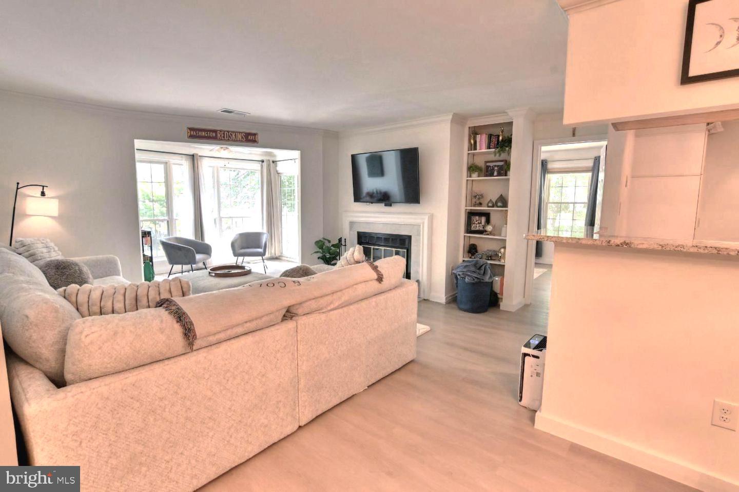 2220 SPRINGWOOD DR #UNIT C Property Photo 1