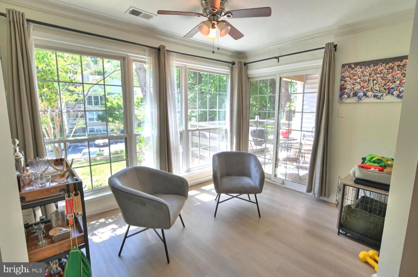 2220 Springwood Dr #unit C Property Photo 5