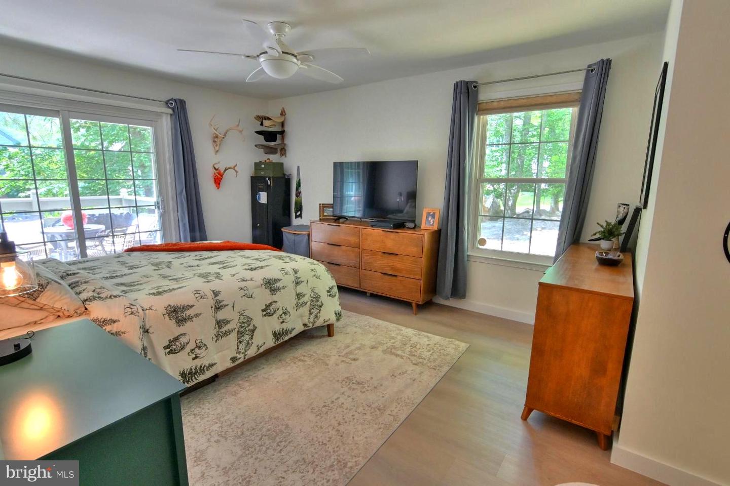 2220 Springwood Dr #unit C Property Photo 6