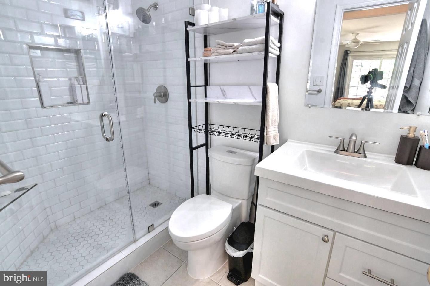 2220 Springwood Dr #unit C Property Photo 7