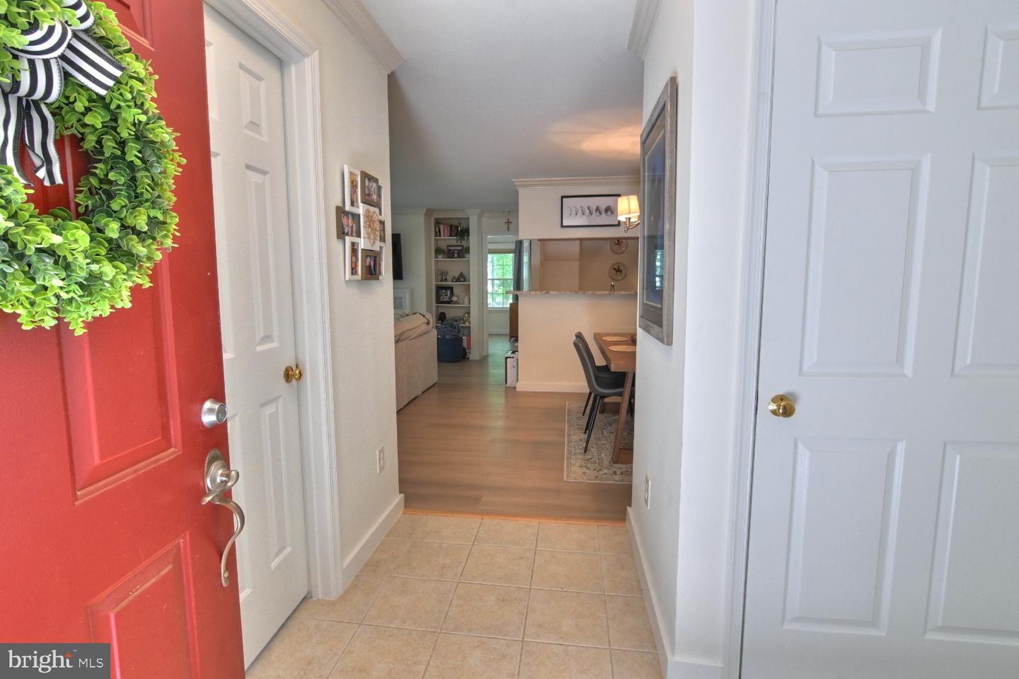 2220 Springwood Dr #unit C Property Photo 10