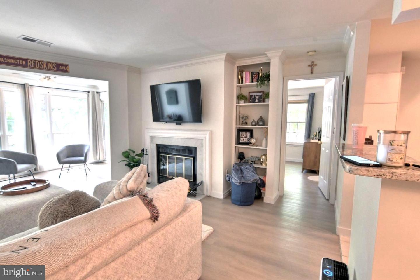 2220 Springwood Dr #unit C Property Photo 17