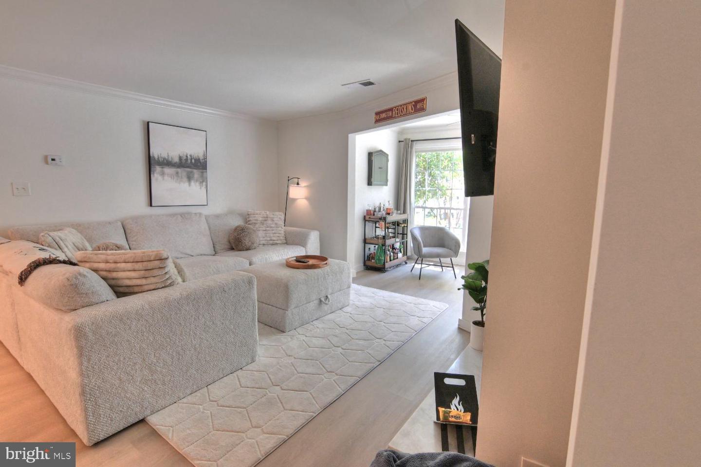 2220 Springwood Dr #unit C Property Photo 19