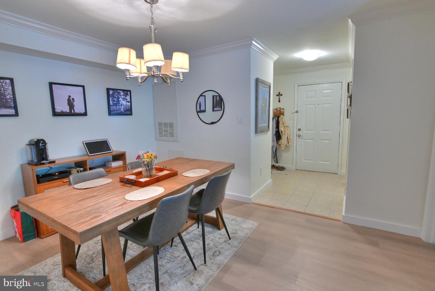 2220 Springwood Dr #unit C Property Photo 22