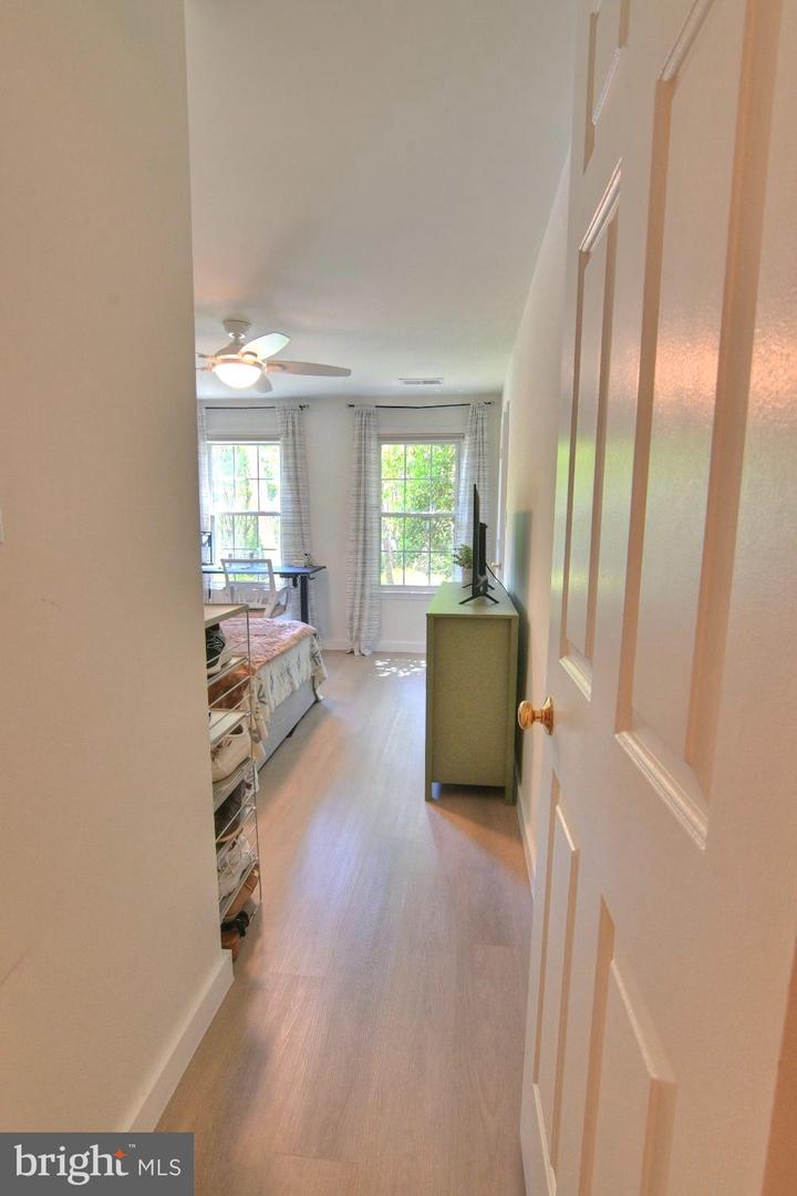 2220 Springwood Dr #unit C Property Photo 26