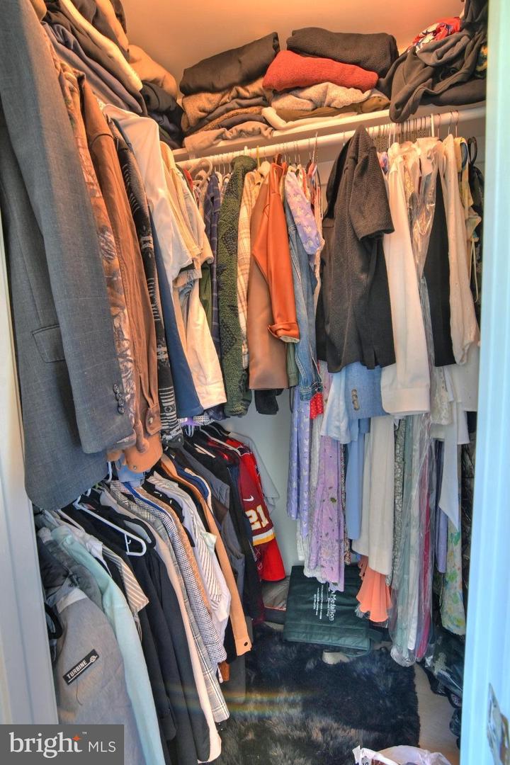 2220 Springwood Dr #unit C Property Photo 30