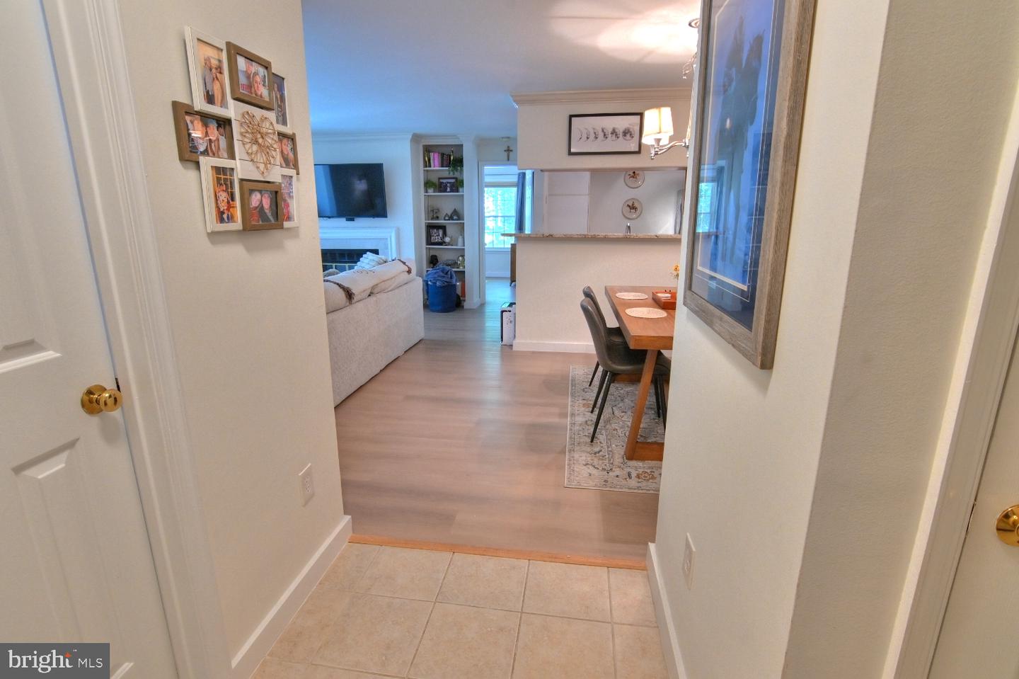 2220 Springwood Dr #unit C Property Photo 32