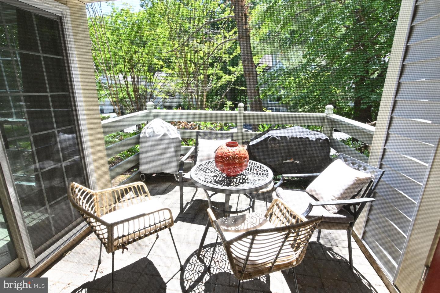 2220 Springwood Dr #unit C Property Photo 39