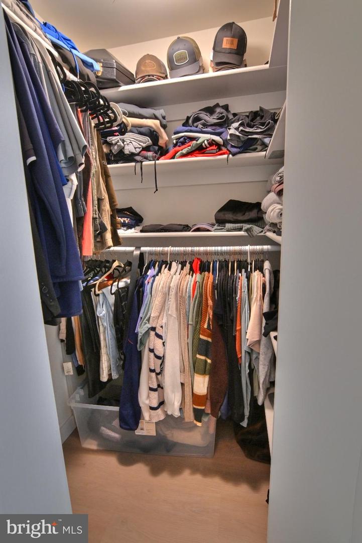 2220 Springwood Dr #unit C Property Photo 42
