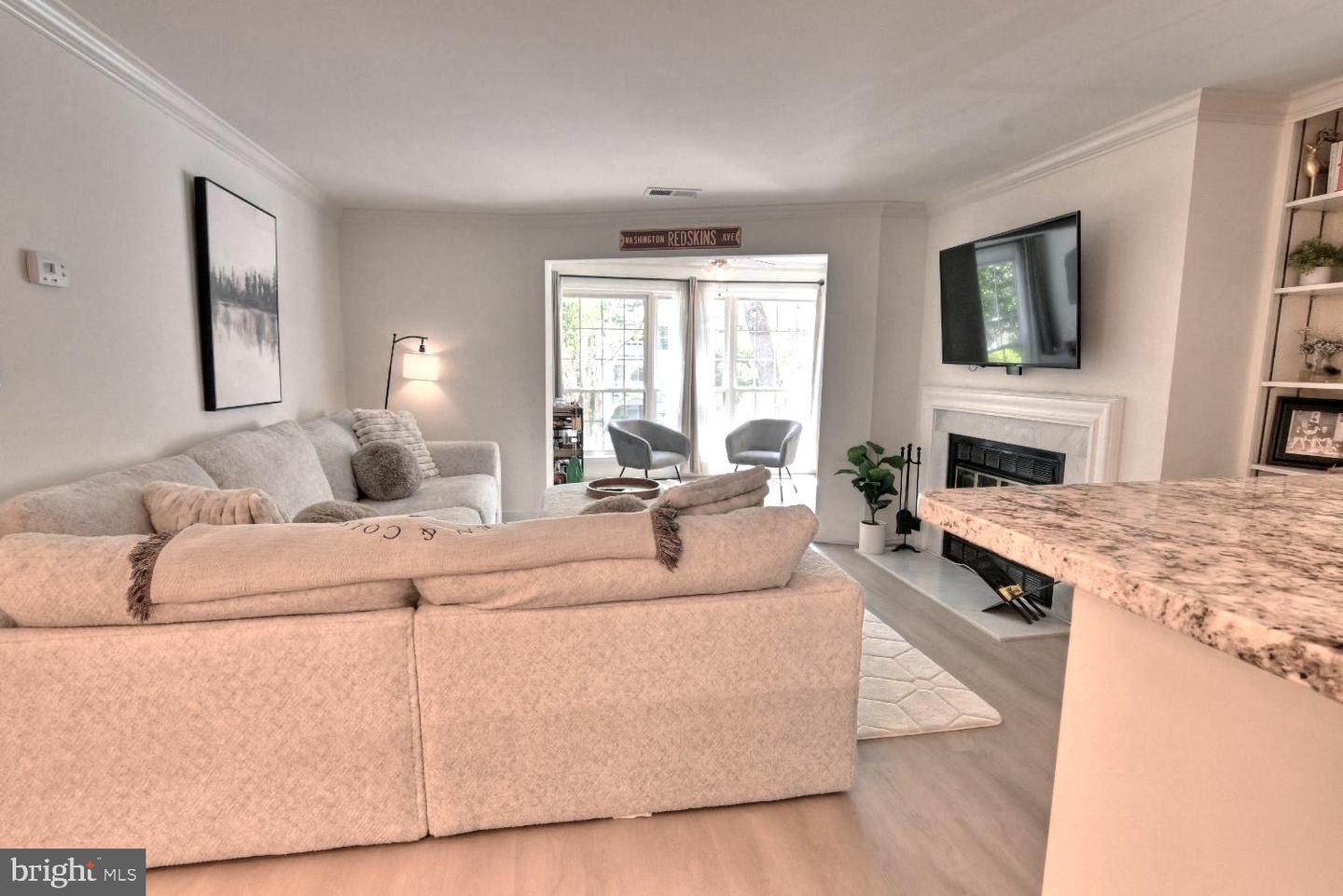 2220 Springwood Dr #unit C Property Photo 53