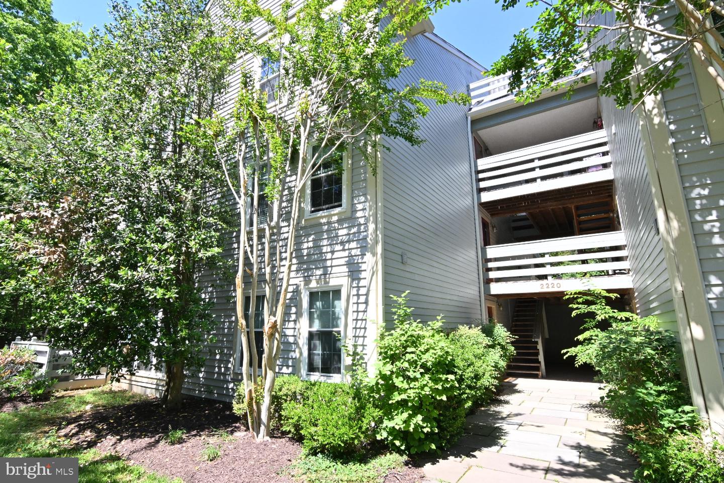 2220 Springwood Dr #unit C Property Photo 58
