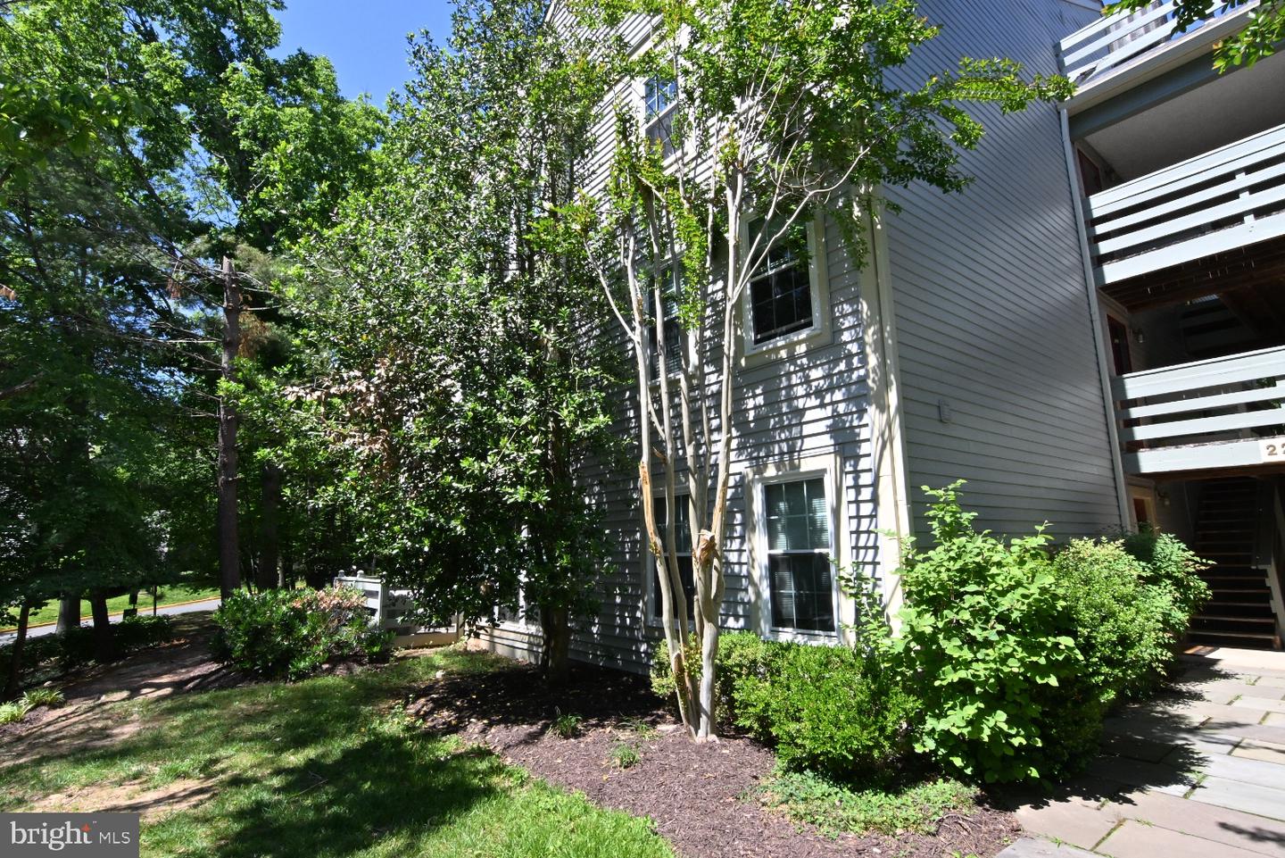 2220 Springwood Dr #unit C Property Photo 59