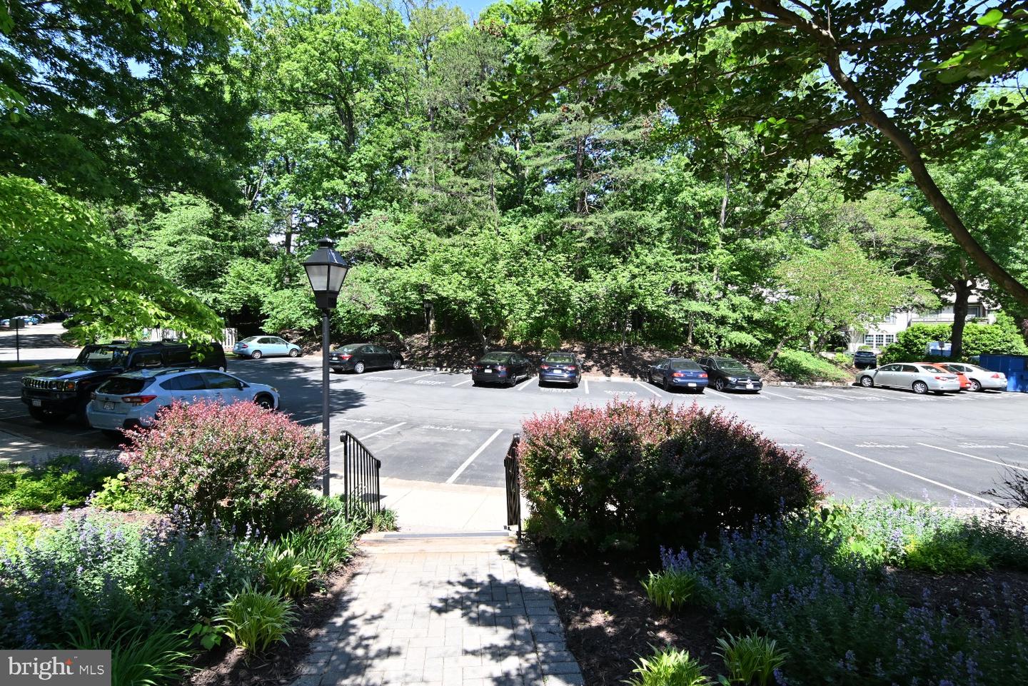 2220 Springwood Dr #unit C Property Photo 74