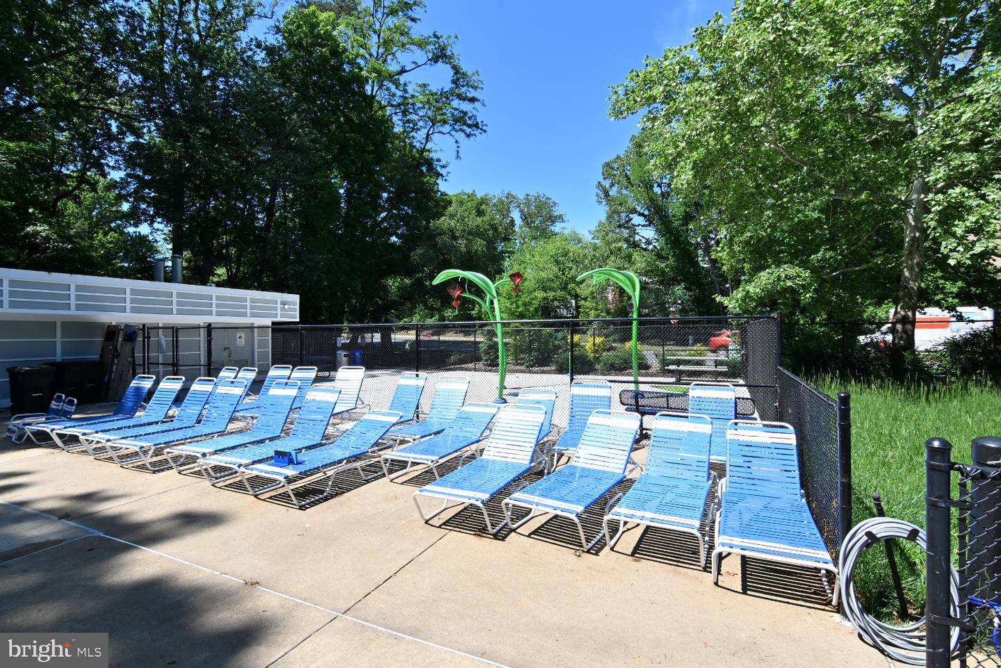 2220 Springwood Dr #unit C Property Photo 95